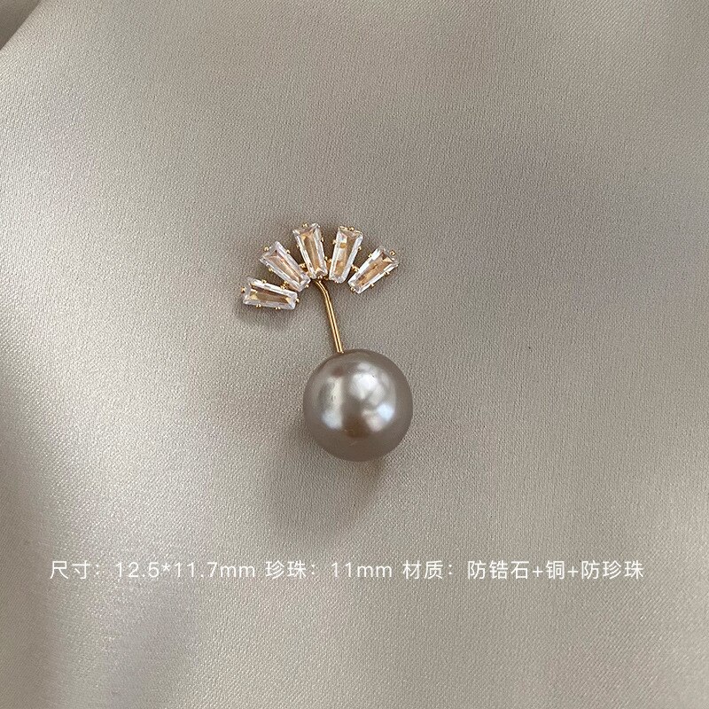 Brooch-Exposure Buckle Useful Product Cardigan Receiving Neckline Small Pin Fixed Clothes Decoration Safety Pin Pearl Accessorie: 2  Peacock Style  Gray Pearl 