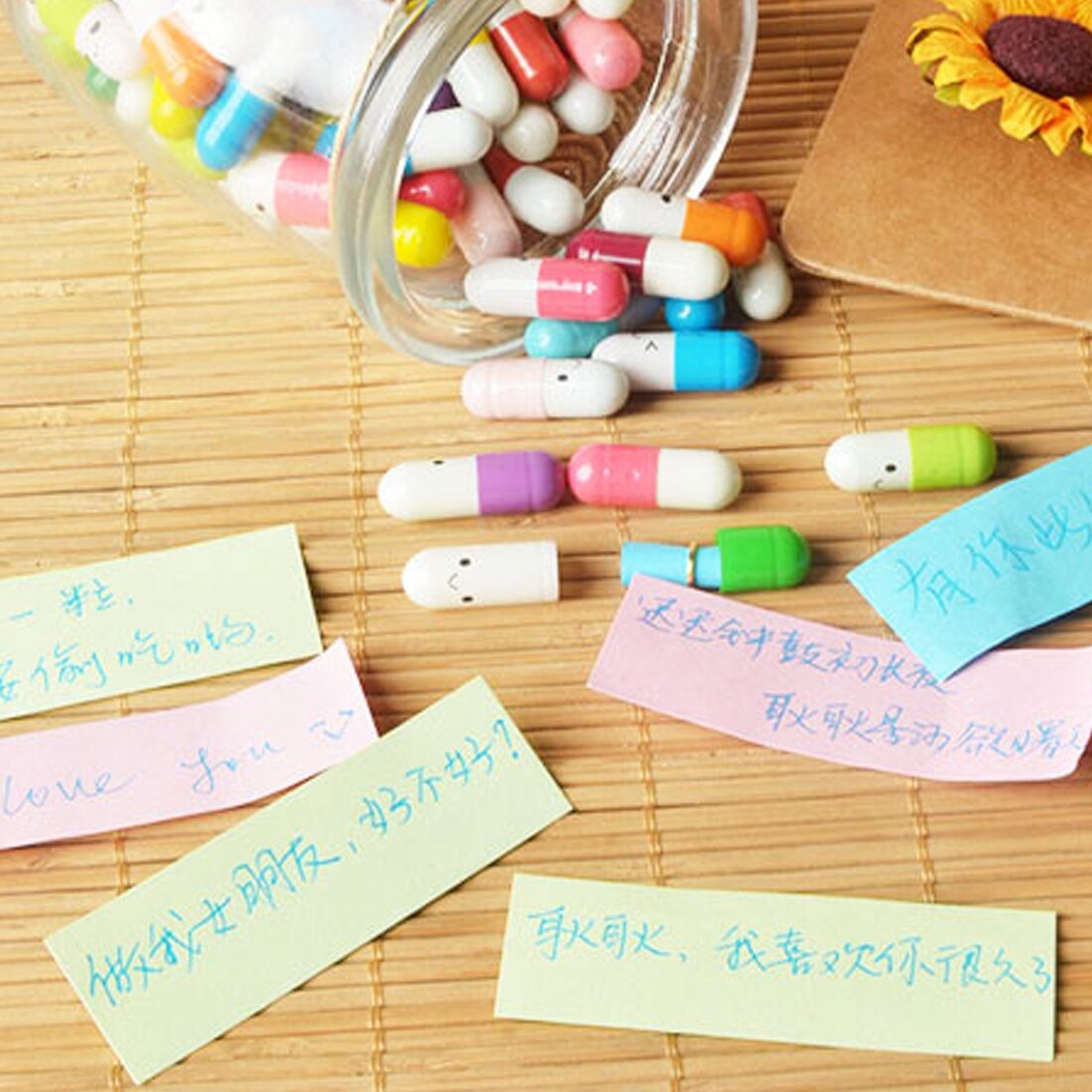 50 pcs/lot Love Blank Message Capsule Envelope Letter Paper for Children Pill Capsule Message Letter Kawaii Emoticon Smile Pill