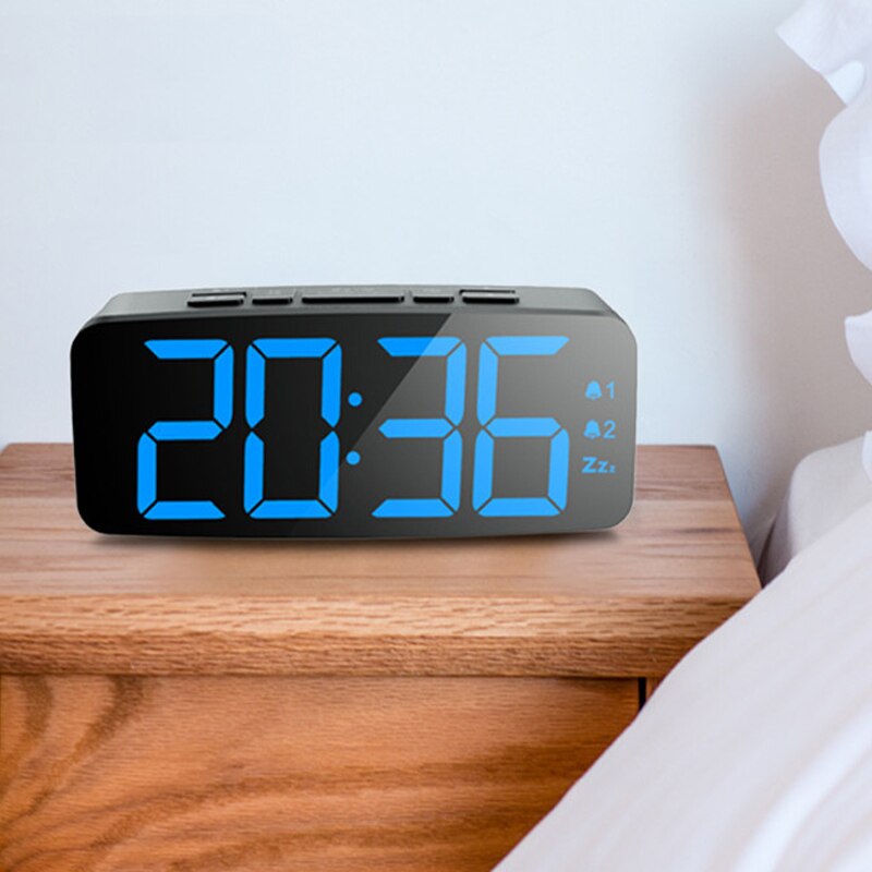 12/24 Hours Double Snooze Alarm Clock ,Big Number Blue Led Display Table Clock With EU Plug