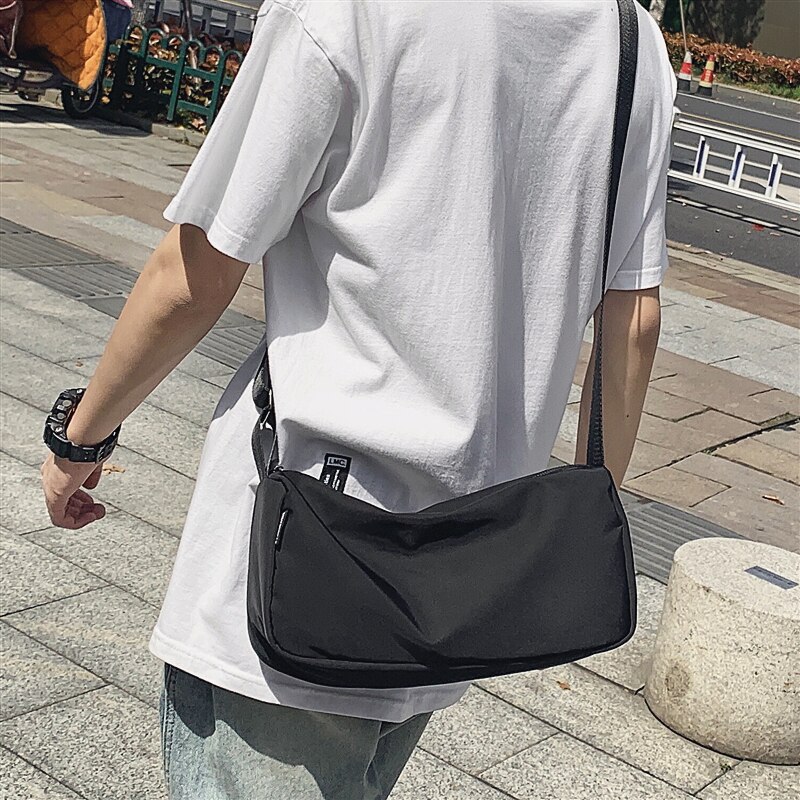 Messenger bag, paartasche, marke, lässig, vielseitig kombinierbar, diagonale schultertasche, kleine tasche, streetstyle-sporttasche
