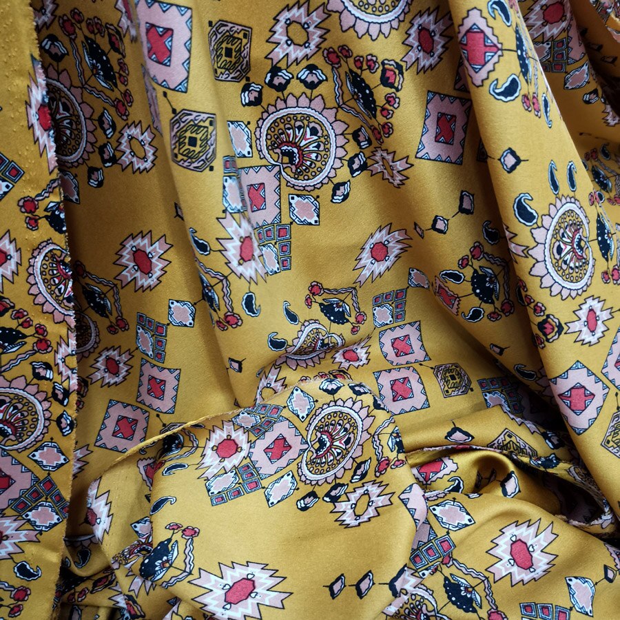 Etnisk kjole satin retro print bluse stof crepe satin slippe blød diy sy håndværk materiale blankt pyjamas stof håndværk