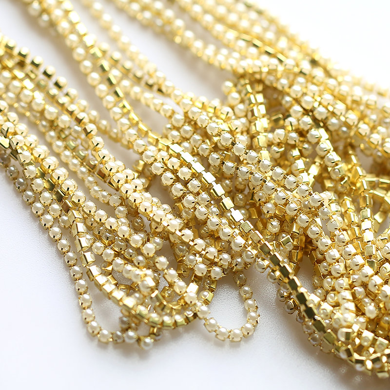 Parel ketting 10 yards/zak Kristal Glas 2mm 3mm Golden Base Cup Close Rhinestone Chain Apparel naaien Stijl diy Ac