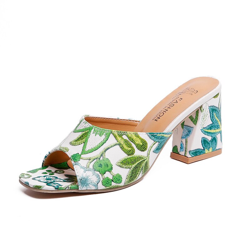 Märkestryck chunky klackar sommar damskor kvinna sandaler fritids tofflor bekväma slip-on slides med öppen tå: Grön / 38