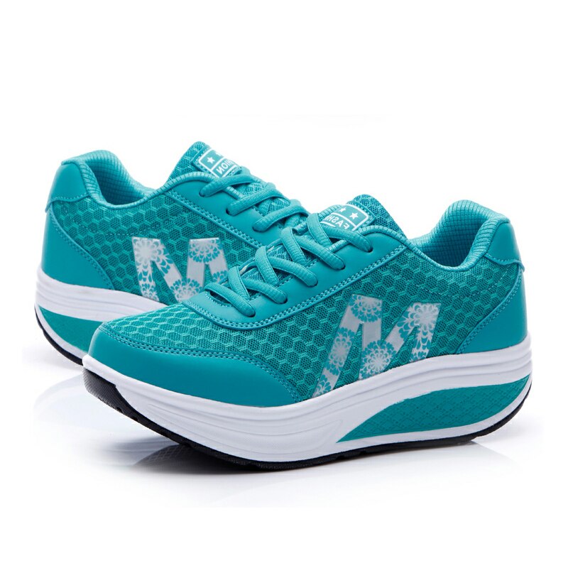 Women's Casual Mesh Breathable Increased Shake Shoes Fitness Shoes Outdoor Casual Shoes