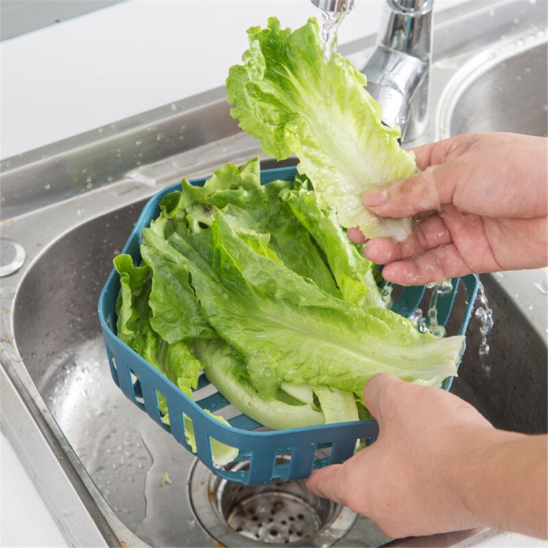 Kitchen Plastic Storage Box Refrigerator Fruit Vegetable Drain Crisper Fresh-Keeping Box with Lid Kitchen Storage Containers: Drain basket-blue