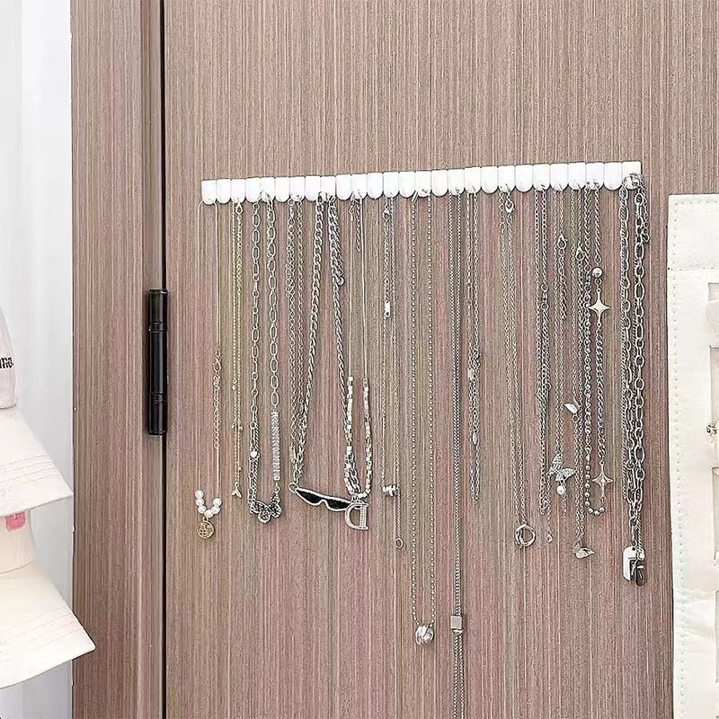 Set da 9 Pezzi Ganci Adesivi da Parete per Esposizione e Organizzazione Gioielli, Porta Orecchini, Anelli e Collane