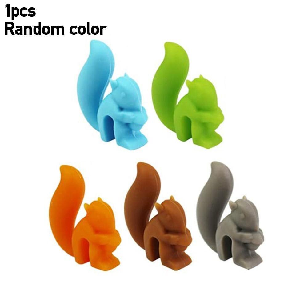 1Pcs Squirrel Tea Bag Hanging Cute Silicone Tea Infuser Beautiful Hanging Colors Bright Cup and Label Tea Clip Mug X9Q8: Default Title