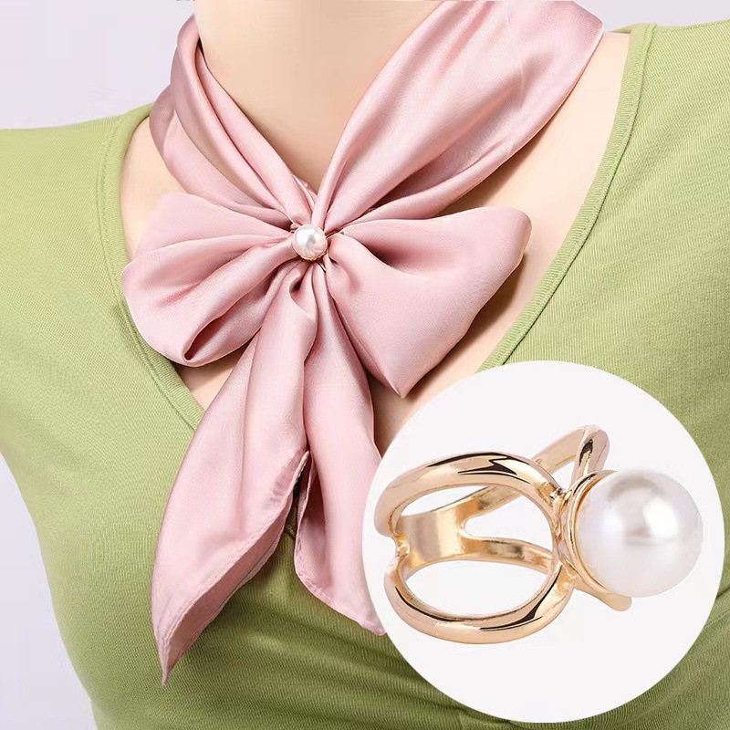 Spille a croce curve Perla d'imitazione Sciarpa di seta Spilla con fibbia Scialle da donna Anello Clip Sciarpe Chiusura Gioielli di moda Regali
