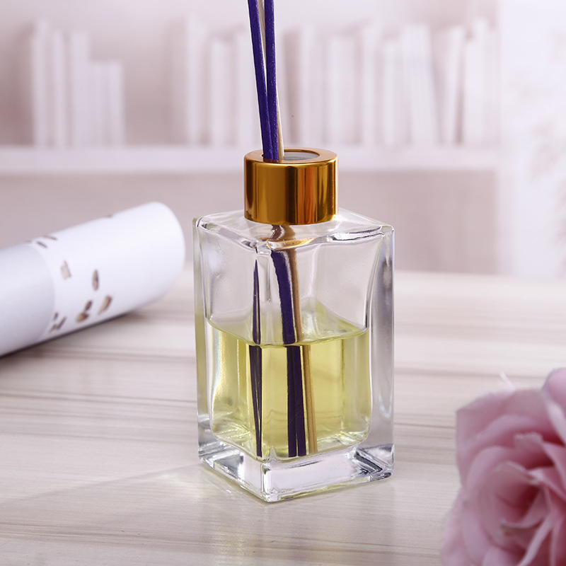 5pcs/lot 50ml Aroma Glass Bottle Rattan Fragrance Diffuser Perfume Bottle Scent Volatilization Glass Container for Home Decor