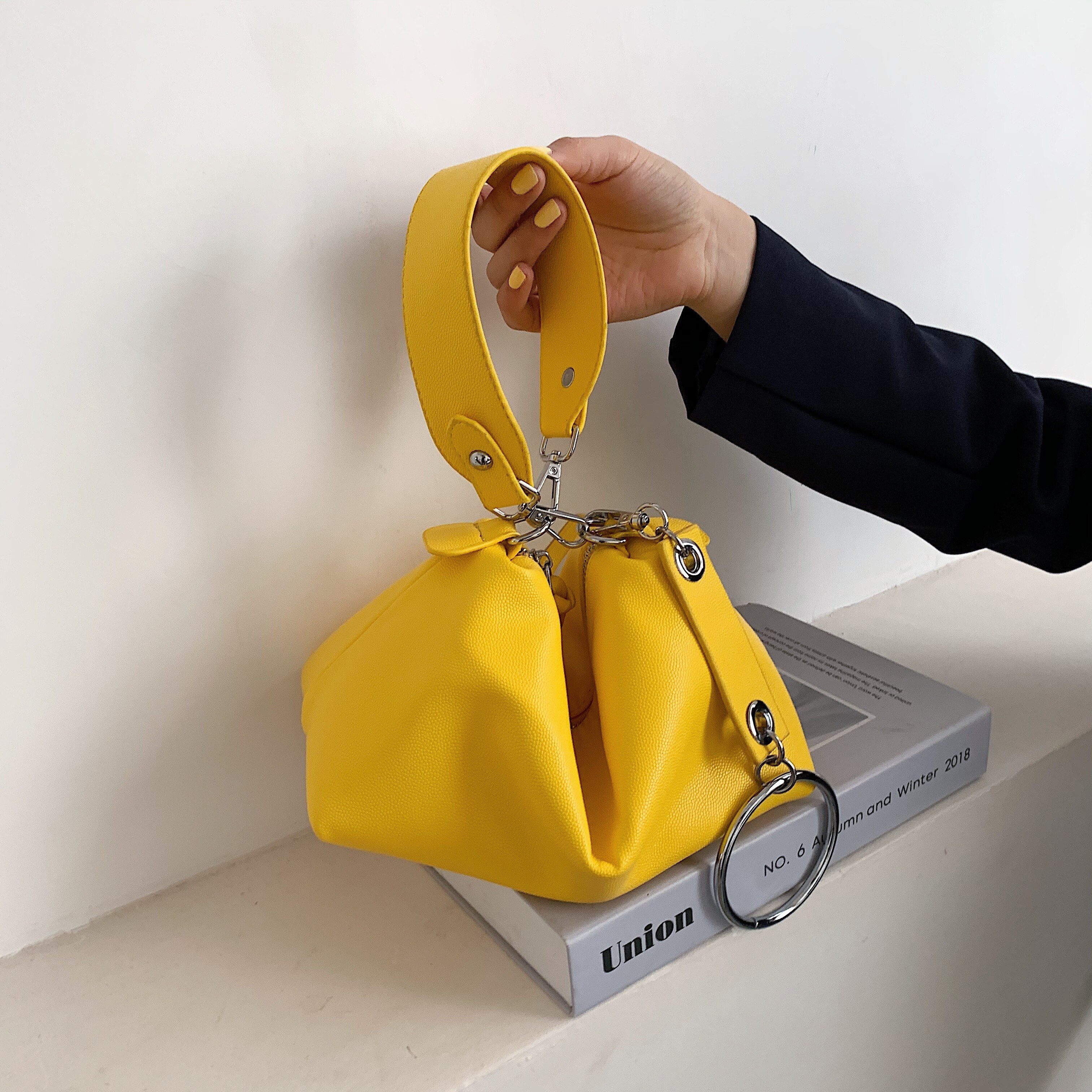 Top Handle Bags Ladies Shoulder Bag Wild Messenger Bag Female Trend Simple Style Bolsos De Mujer