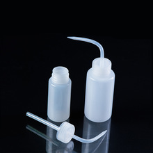 250ml 2 stks/pak PE laboratorium wassen fles met schaal Plastic squeeze fles met schroefdop Tattoo Wassen Clear White plastic