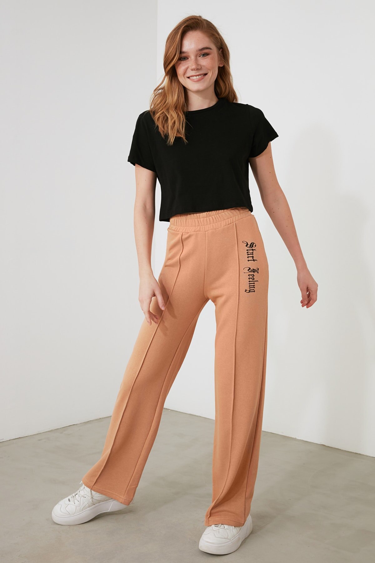 Trendyol-pantalones de chándal de punto para Corte recto, TWOAW21EA0298