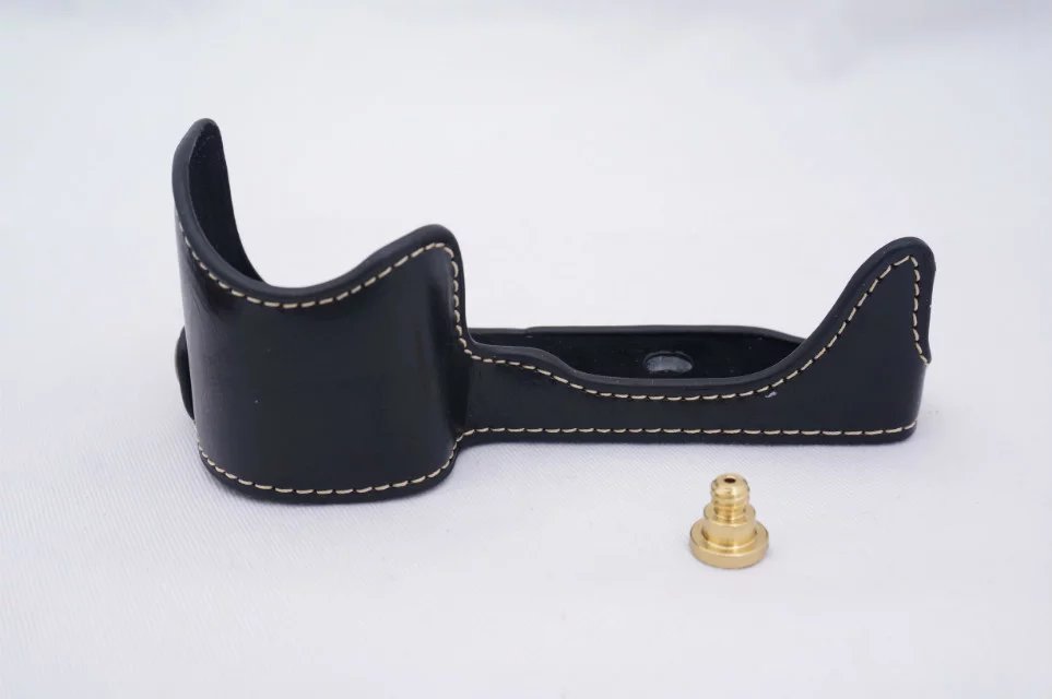 Funda de cuero PU para cámara de vídeo, bolsa protectora con correa para Sony A5000, A5100: Black