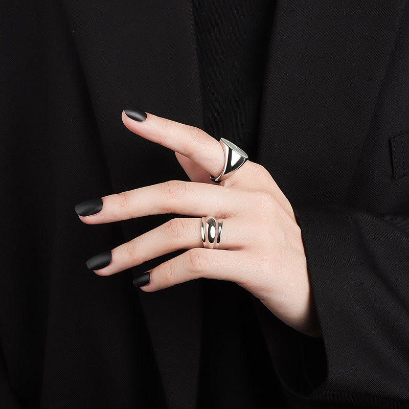 Women's Retro Big Finger Rings Smooth Copper Shell Open Ring Female Trendy Wedding Rings Accessories Jewelry Size Adjustable
