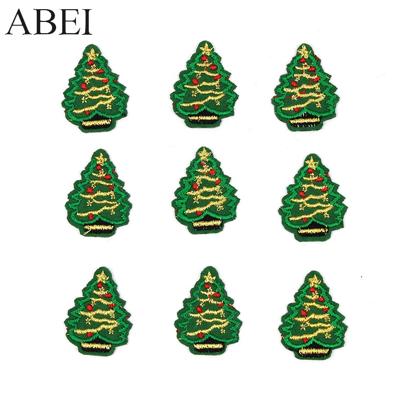 10 stks/partij Geborduurde mini Kerst Xmas Tree Patches Ijzer Op Geappliceerd Diy Kleding Stickers Handgemaakte Patchwork voor Hoeden Schoenen