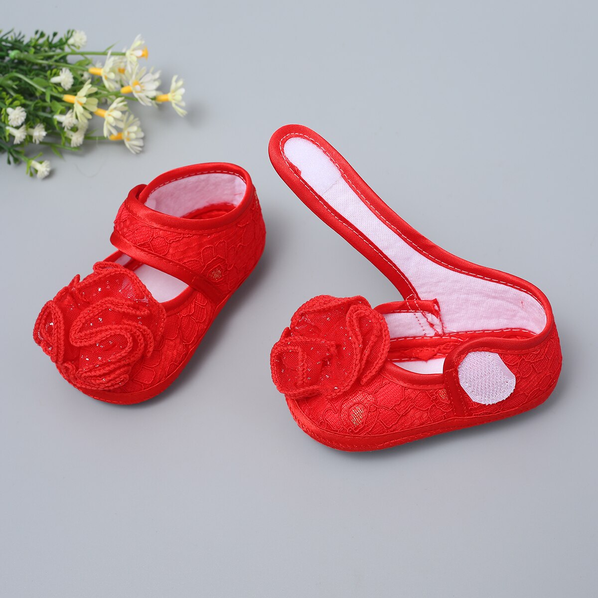 Bébé filles chaussures couleur unie princesse dentelle fleur chaussures semelle souple enfant en bas âge chaussures pour 0-1 an