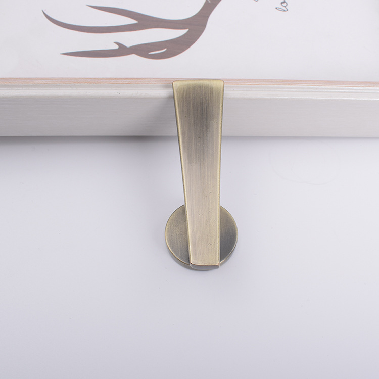Room Accessories Curtain Curtain Hook Zinc Alloy Small Thickened Door Handle Hook Flat Angle Hook Silencing Curtain Wall Hook: Pinggou qinggu