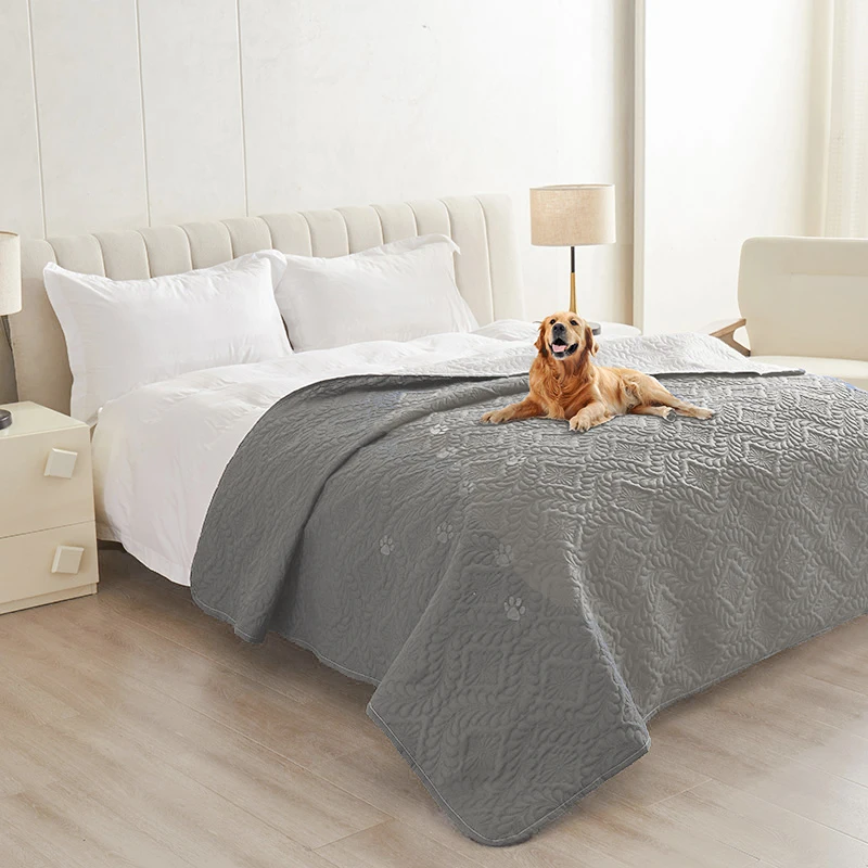 Colcha à prova de sujeira, capa impermeável para cama de cachorro, cobertor para móveis, protetor de cama, capa de sofá para cães e gatos, apoio antiderrapante: 120*200 centímetros / Cinza claro