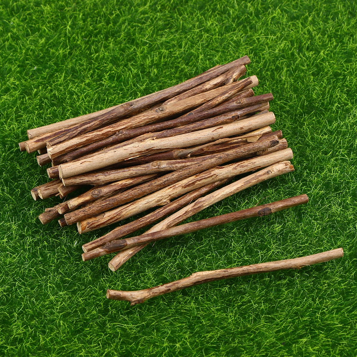 100pcs 10CM Long 0.3-0.5CM In Diameter Wood Log Sticks For DIY Crafts Photo Props Wood Color DIY Hand Painting Photography Props