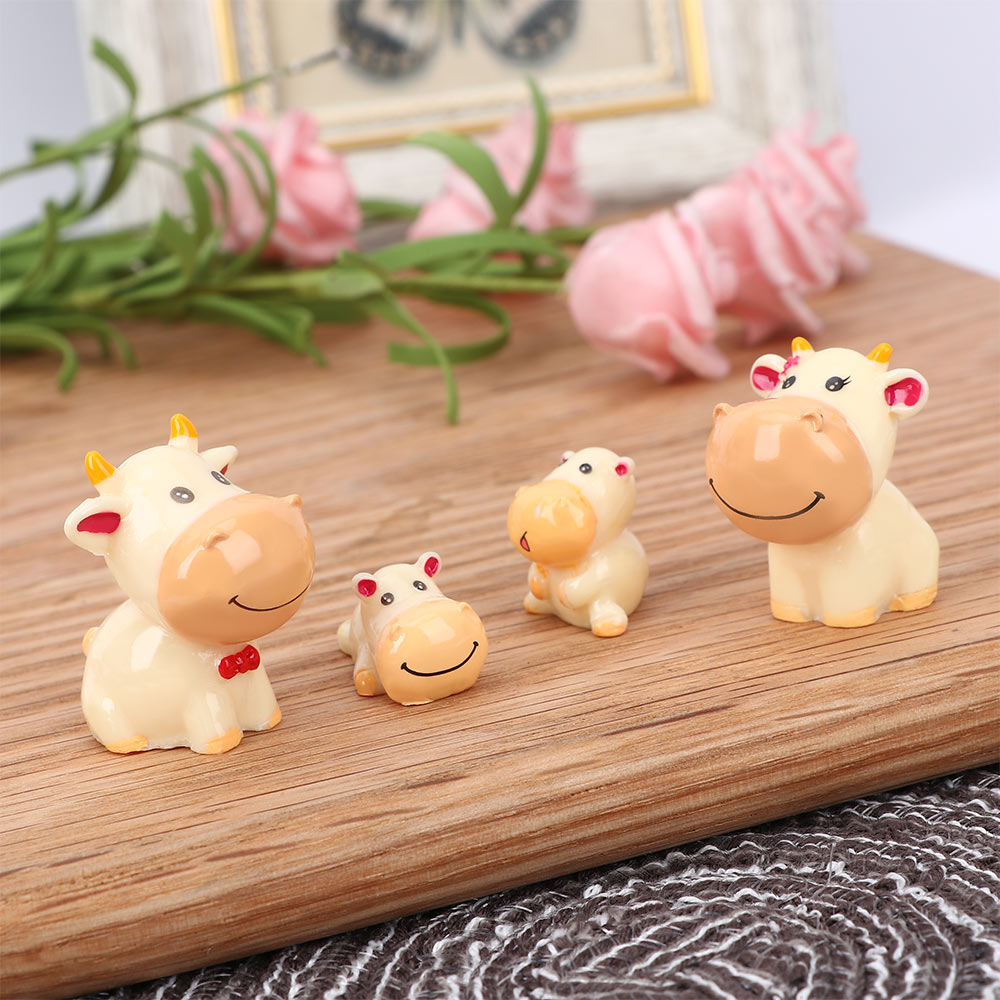 4 Stks/set Koe Familie Koe Papa/Koe Moeder/Koe Baby Miniatuur Landschap Ornamenten Fee Tuin Bonsai Diy Mini accessoires