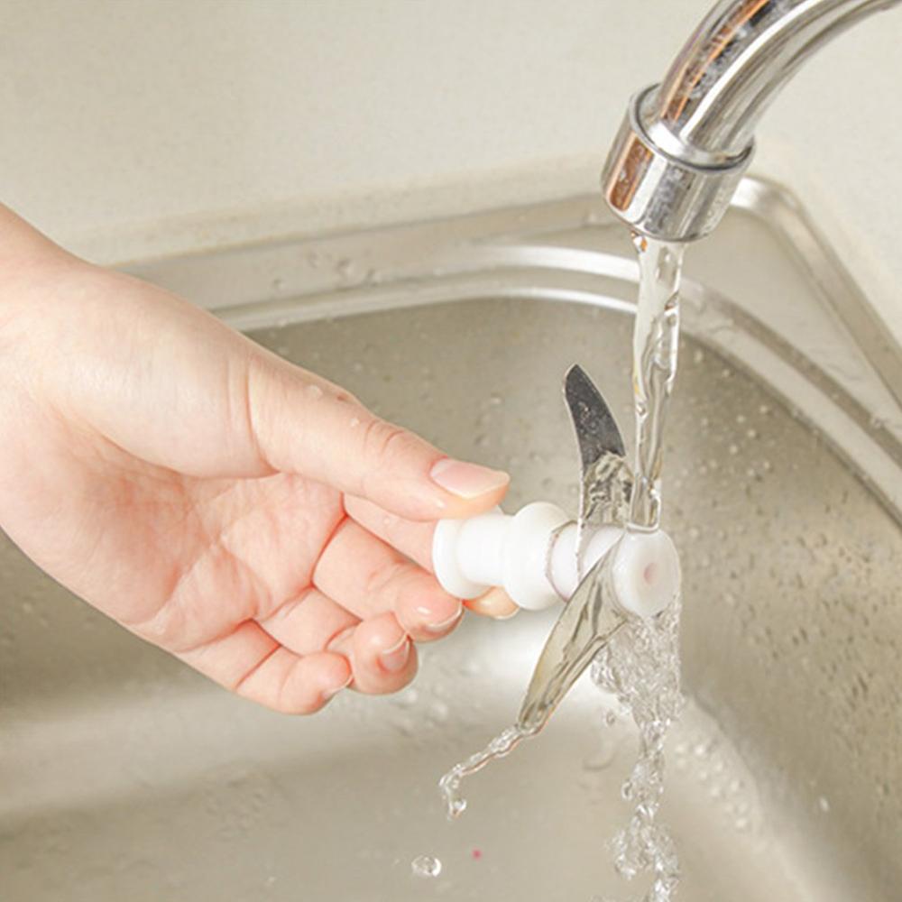 Manual Food Chopper, Compact &amp; Powerful Hand Held Vegetable Chopper/Blender to Chop Fruits/Vegetables/Nuts/Herbs/Onions etc