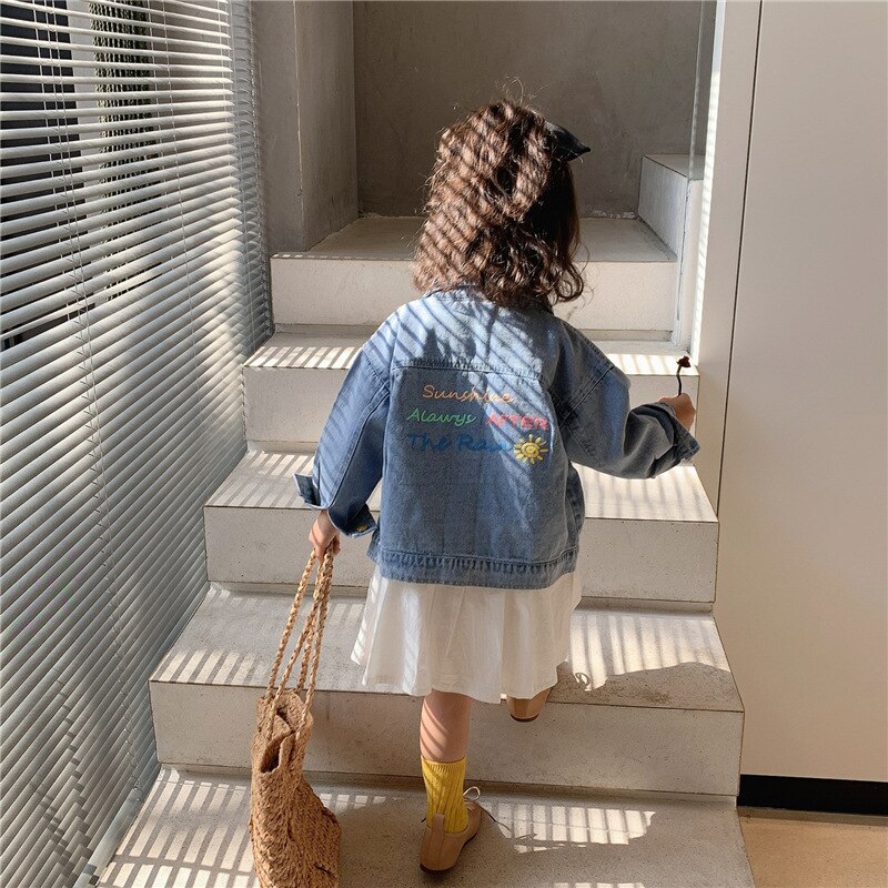 Lettere di moda stampa bambini giacche di jeans stile coreano neonate Casual allentato Jean cappotti primavera autunno abbigliamento per bambini 2-6Y