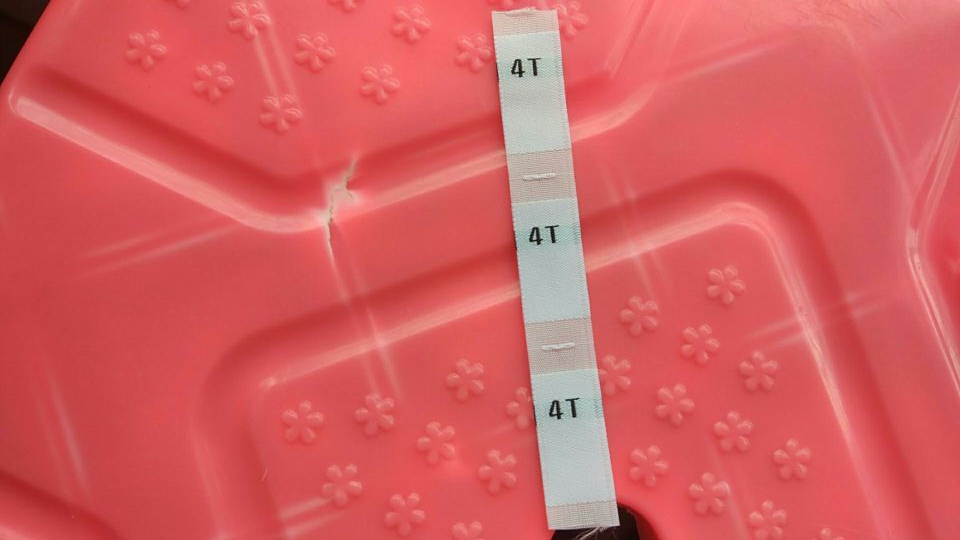 100Stck Weiß Polyester tuch größe Etikett 2Y 3Y 4Y 5Y 6Y 7Y 0-3m 3-6m 6-9m 9-12m 12-18m 18-24m: 4T
