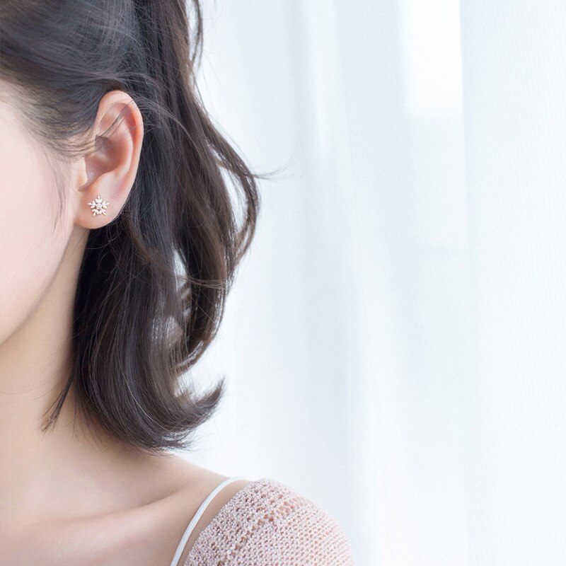 INZATT prawdziwe 925 ze srebra wysokiej próza pomocą z cyrkonią płatek śniegu stadniny kolczyki dla mody kobieta słodkie biżuterii akcesoria geometryczne prezent