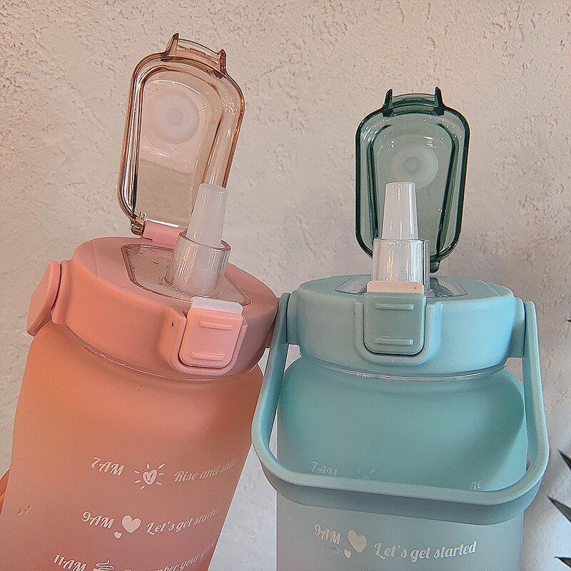 2L Large Capacity Water Bottle Straw Cup High Temperature Plastic Water Cup Time Scale Frosted Outdoor Sports Student Couple Cup