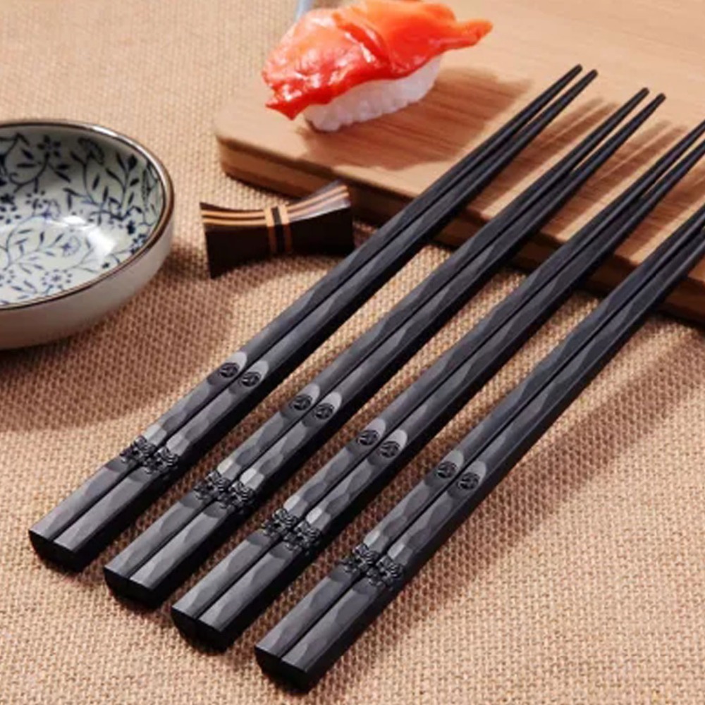 Un par de palillos chinos negros de aleación con flor de cerezo, antiadherentes, japoneses, para en casa y Sushi