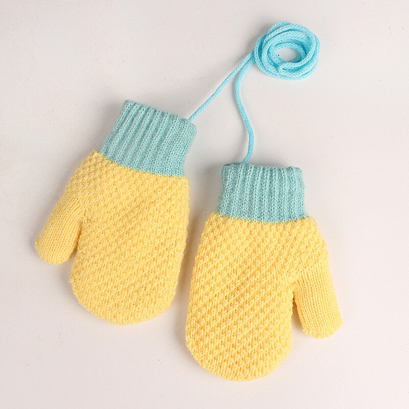 Winter Warm Kinderen Handschoenen Volledige Vinger 2-6 Jaar Oud Pluche En Dikker Zachte Gebreide Wanten Leuke Patchwork snoep Kleur: YELLOW