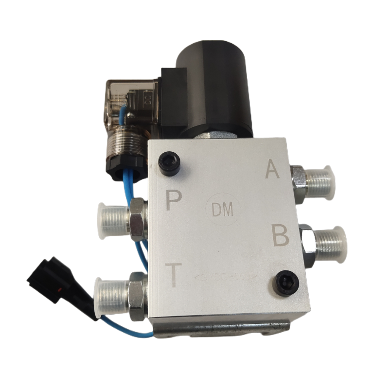 Excavator quick change connector hydraulic solenoid valve 12V/24V modified electronic control reversing valve accessories: MULTI
