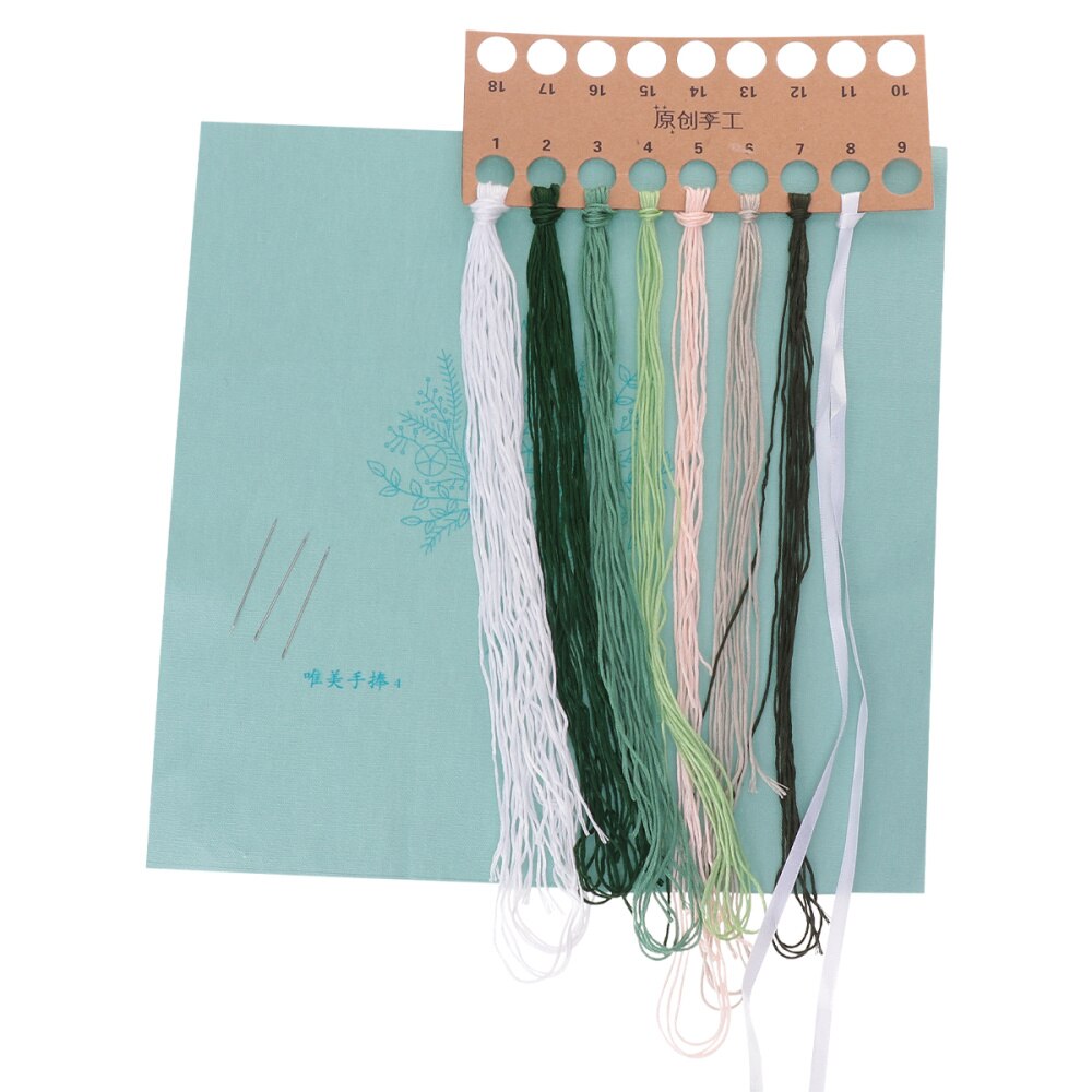 1 Pack Embroidery Accessories Kit Bouquet Flower Style DIY Cross Stitch Set Cloth Needles Thread Accessories Embroidery Art Craf