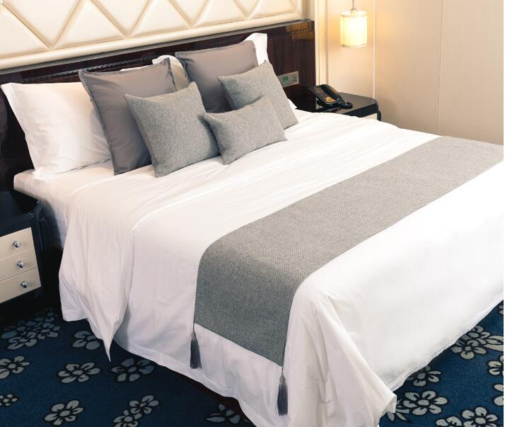 1pc 6 farver polyester/bomuld sengeløber sengetæpper luksuriøs seng flag dekorativ sengetæppe hjemme hotel brug begge ansigter til rådighed: 5 huse / Dronning 45 x 210cm