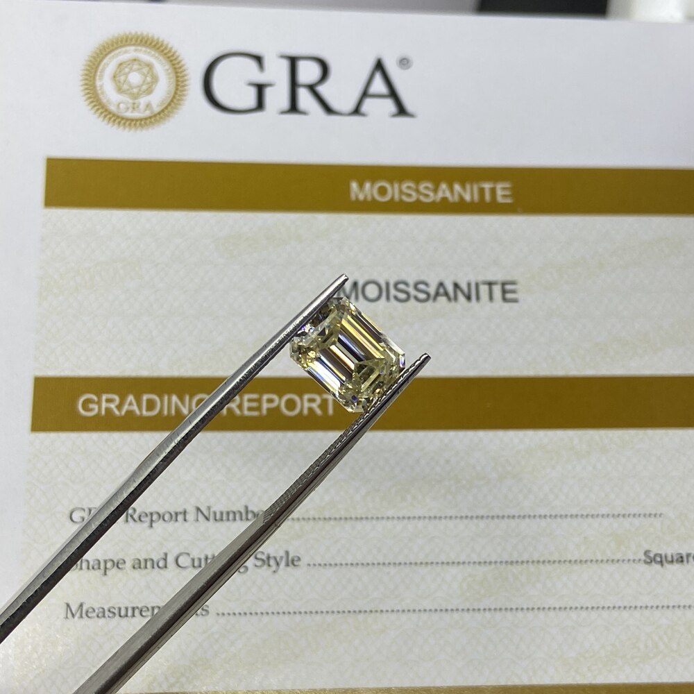 China Meixidian 4*6 MM 0.5 Carat VVS Emerald Cut Gemstone With GRA Certificate Yellow Moissanite Diamonds