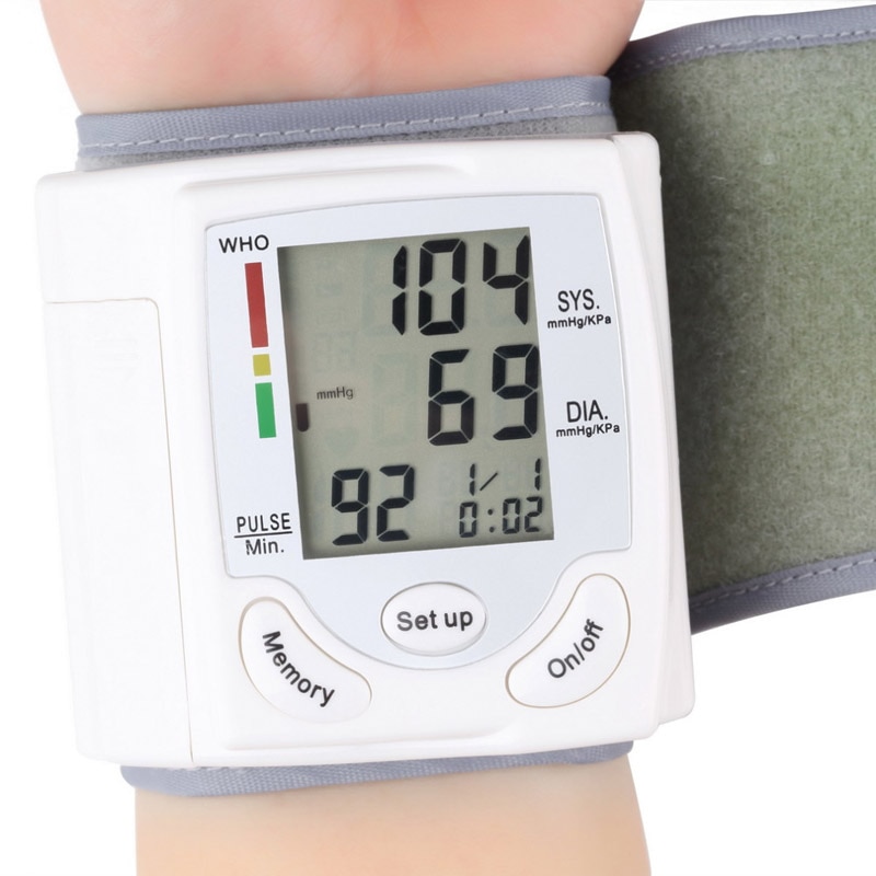 Bærbar manchet håndled blodtryksmåler automatisk lcd display håndled blodtryk pulsmåler pulsometer tonometer