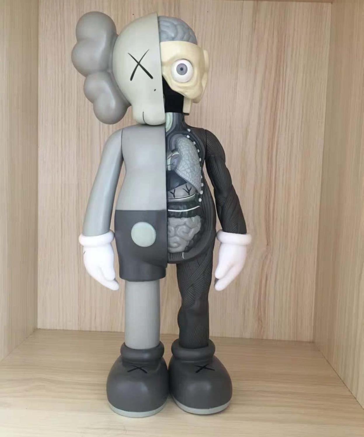 TOY DOLL POPULAR TOY DESKTOP DECORATION HOME DECORATION: Gray 37cm