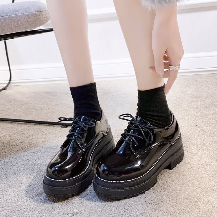 Dam tjocka botten sneakers snörning låg häl klack lackläder skor halkfria damer höjd öka casual skor  b62-77 jy: 8