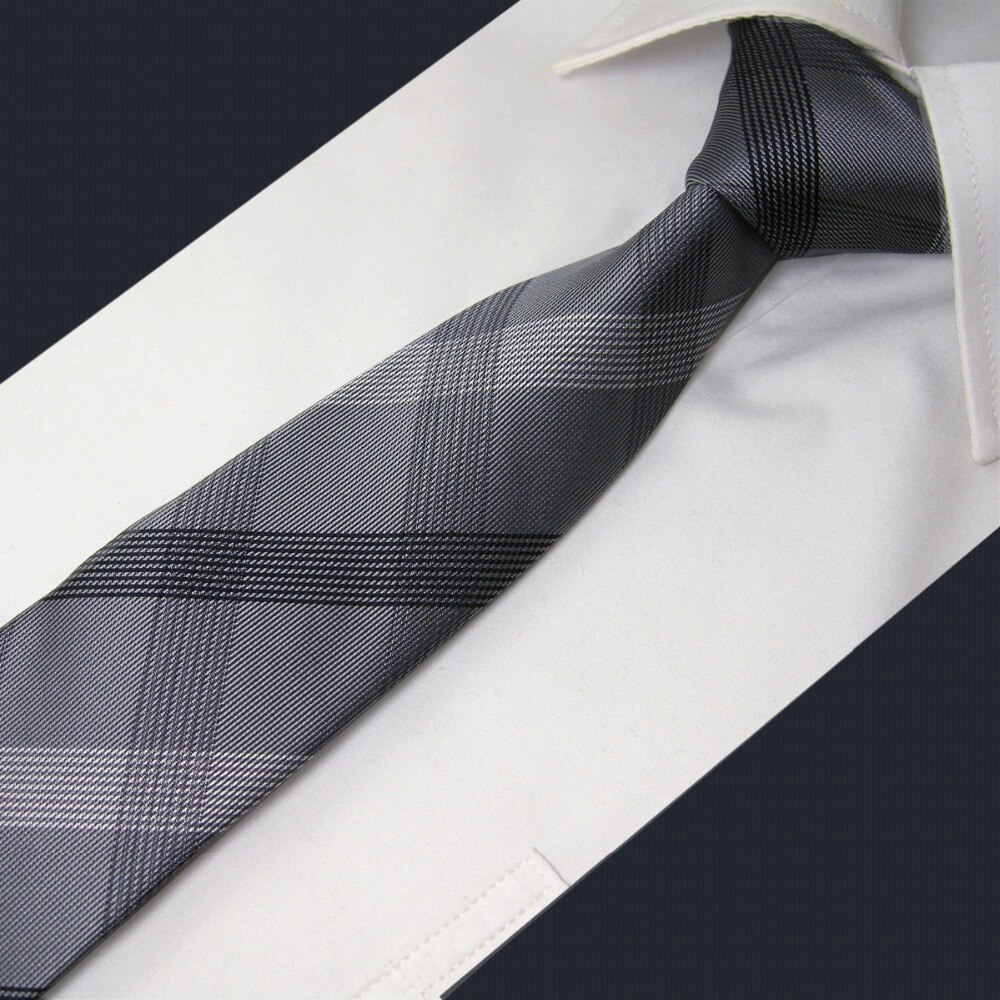 Navy And Crimson Tartan Plaid Tie In Skinny Width | Skinny Cut Plaid - Foto 7