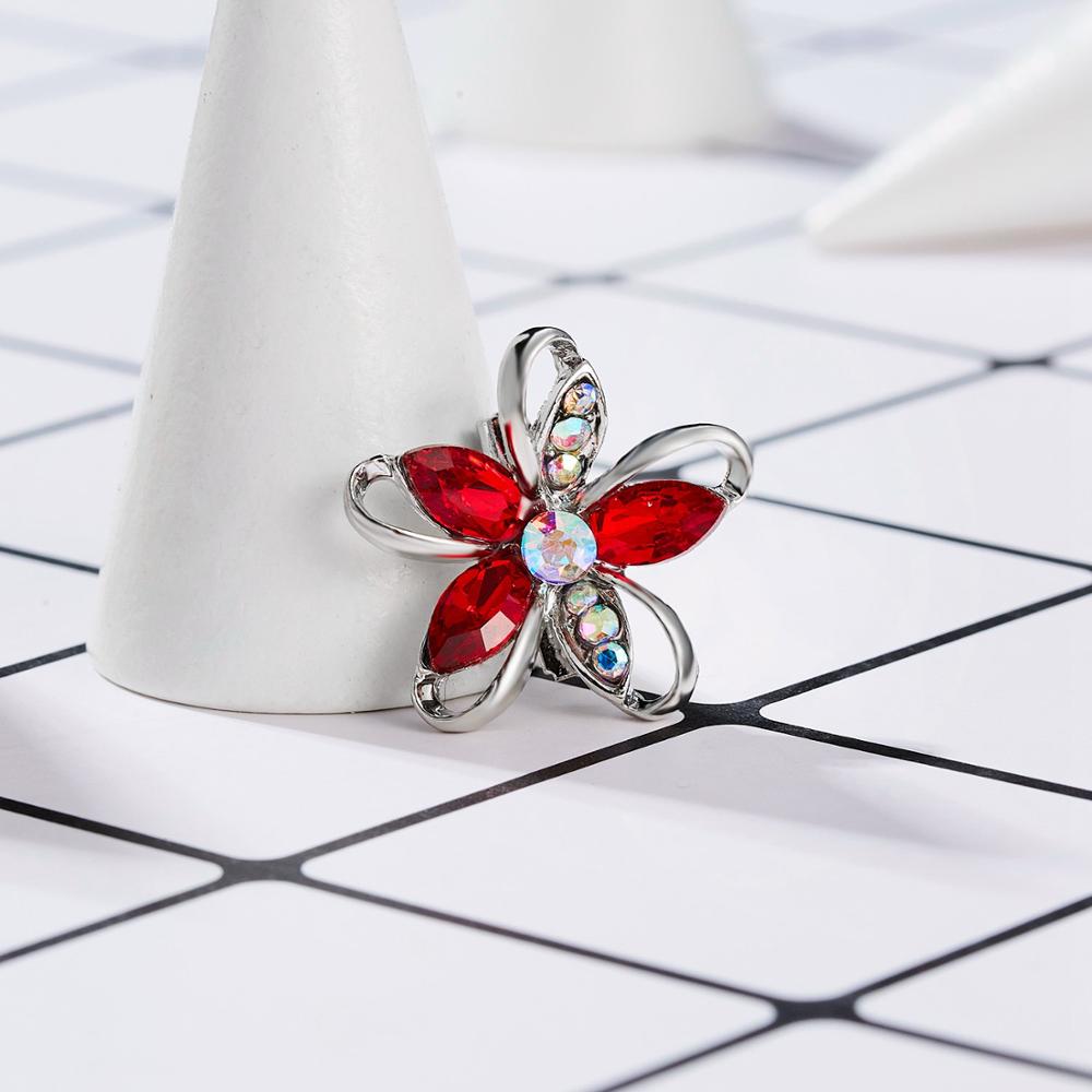 Crystal Small Cute Geometric Hollow Glass Flower Rhinestone Small Brooch Pins for Women Wedding Bouquets Jewelry: 5