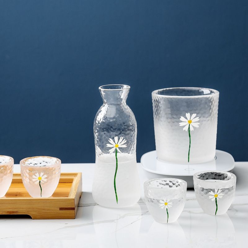 Copa de vino pequeña de Daisy Cloud, frasco de cadera, vaso pequeño de uno o dos usos, vaso de bebidas alcohólicas, utensilios de vino