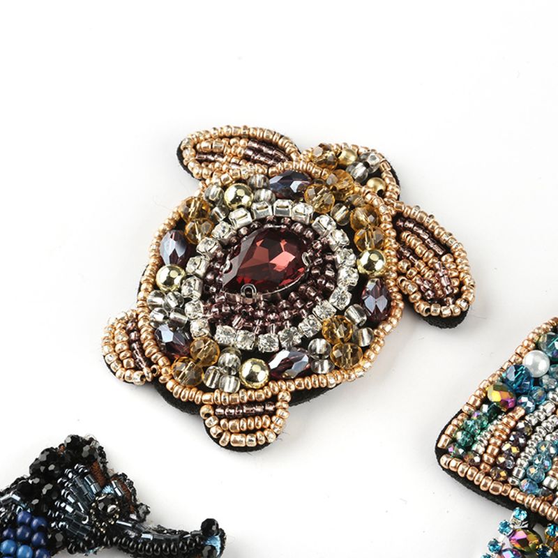 Handgjorda pärlor strass tyg lapp marina djur faux crystal sömnad emblem badge maneter diy kläder applikation