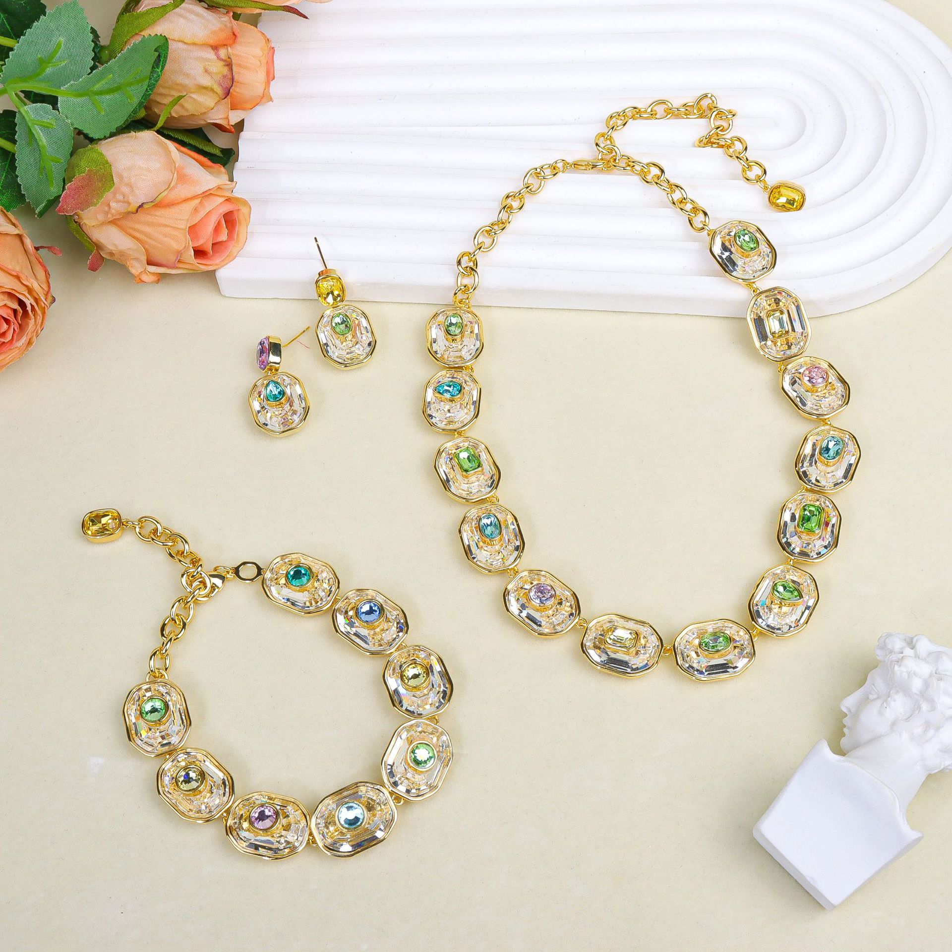 Set di gioielli in cristallo per donna, collana, orecchini e bracciale, collezione di alta gamma