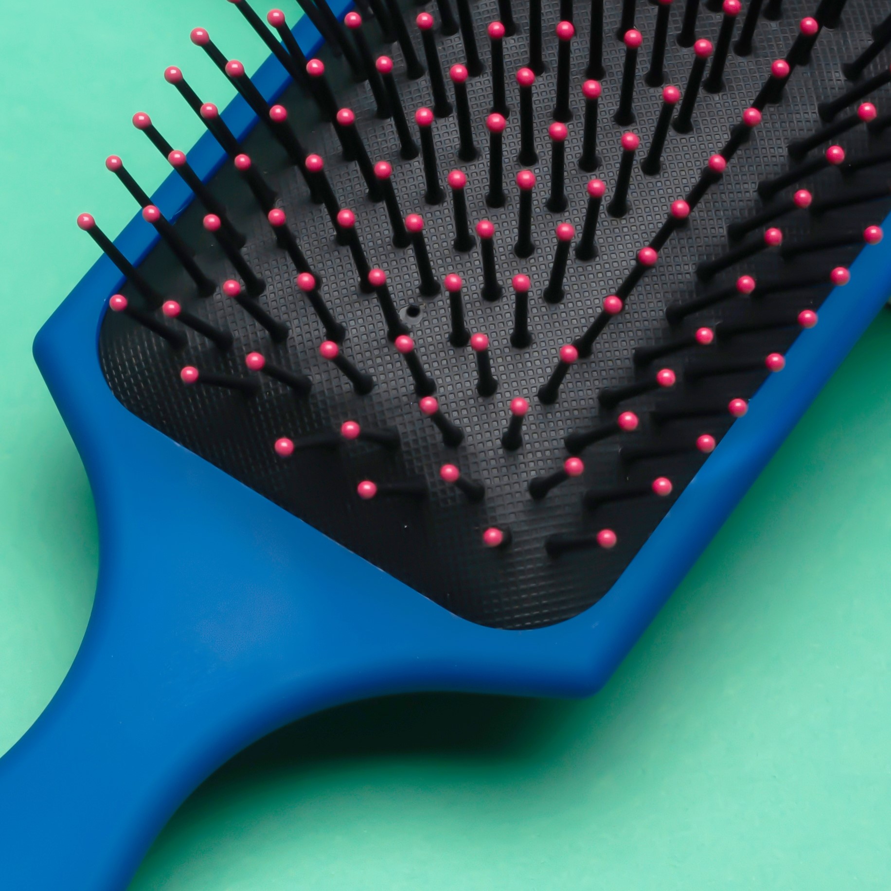Cepillo de paleta para desenredar ligero con cojín de aire, masaje de cabello largo y grueso y rápido, reduce la tensión en el cabello