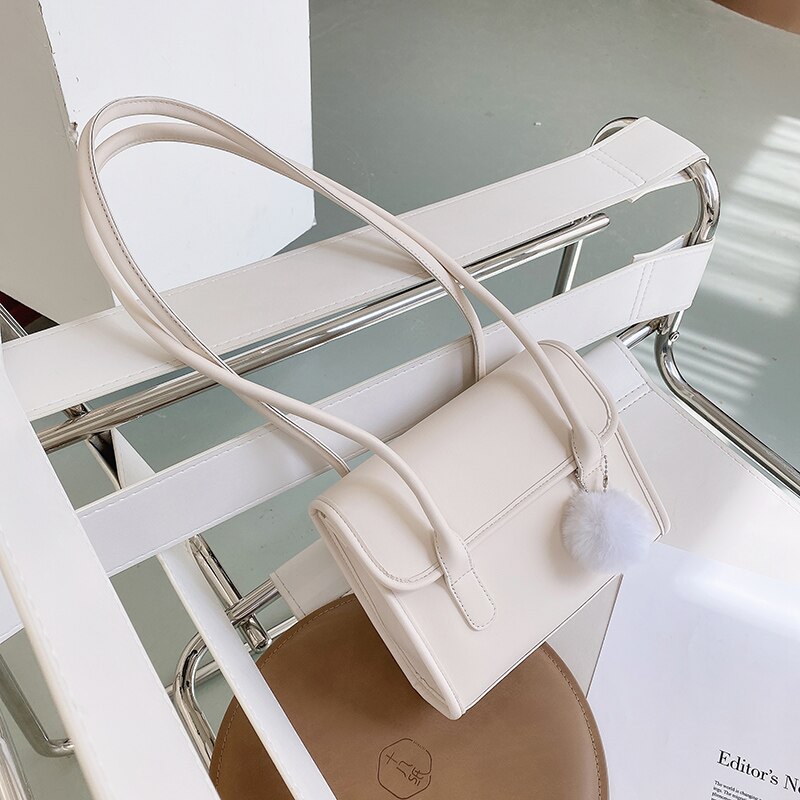 Met de naam fur ball dames winter pu leren crossbody tas met merknaam, trendy schoudertassen, trendy handtassen: Wit