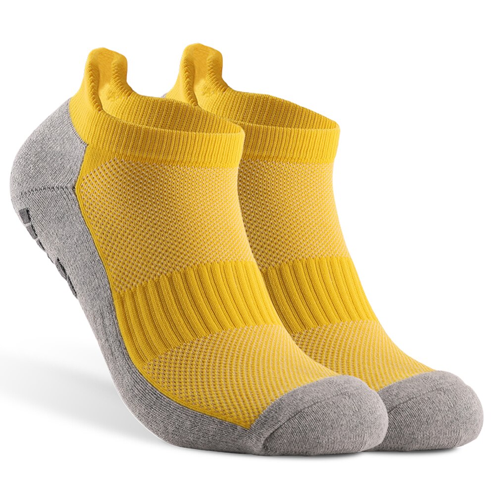 Anti-skid Soccer Socks Sports Ankle Socks Low-cut Outdoor Fitness Breathable Athletic Socks For Football Basketball Hockey Sport: YELLOW