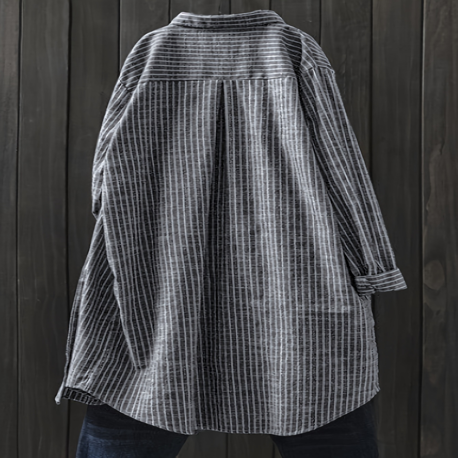 Chemise boutonnée à imprimé rayé sur le devant, chemise polyvalente à manches longues pour le printemps et l'automne, vêtements pour femmes
