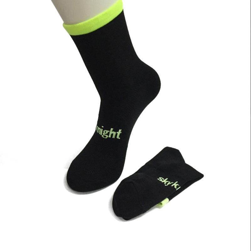 SKYKNIGHT Sports Cycling Socks Moisture-wicking Bike Socks Unisex Sports Fitness Running Gym Training Socks Sportswear: Black