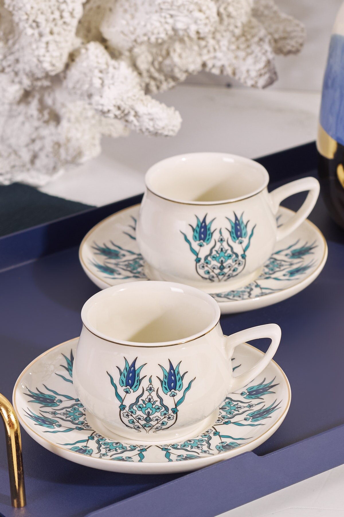Karaca Bambus farbige Kaffeetasse Set, 6 Personen, 90 ml mit Tablett Türkischer Kaffee- Robuste Mokkatasse, Mochatassen, Espressotassen