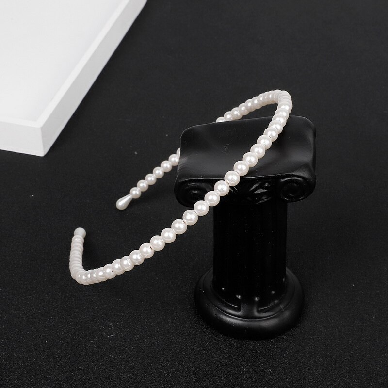 1PC Unique Hair Accessories Women Seaside Party Graceful Beautiful White Imitation Pearl Korean Headband Valentines: 01